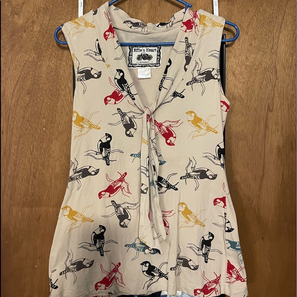 Effie’s Heart Bird Tie Front Top